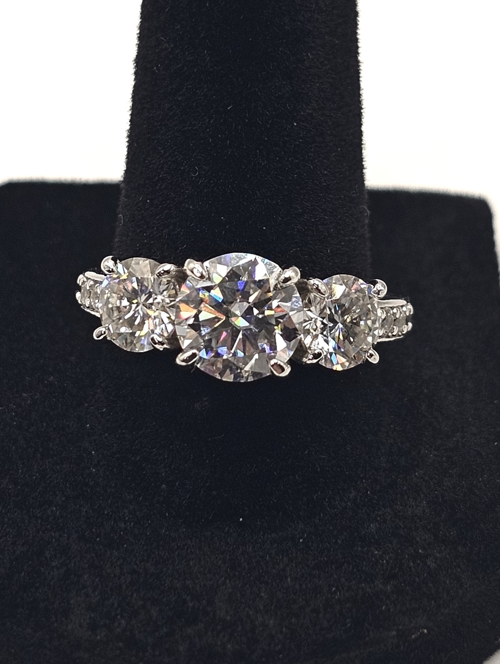 Three-Stone Moissanite S925 Size 8